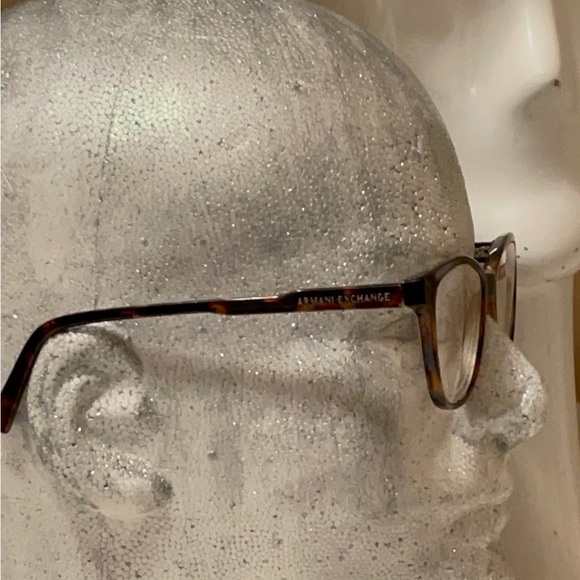 Armani exchange eyeglasses new condition. You can change the lenses - Picture 11 of 12